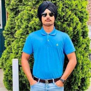 Meet your Posher, Satwinder